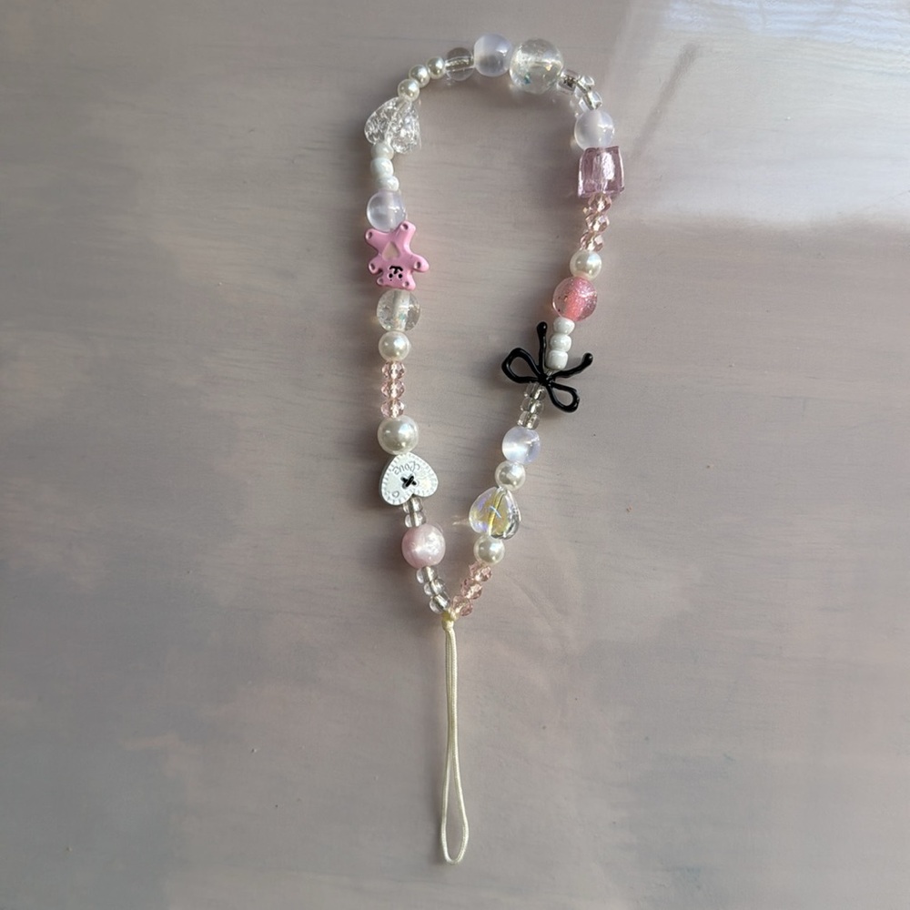 Bear and Bows Jewels Beaded Wrist Phone Strap